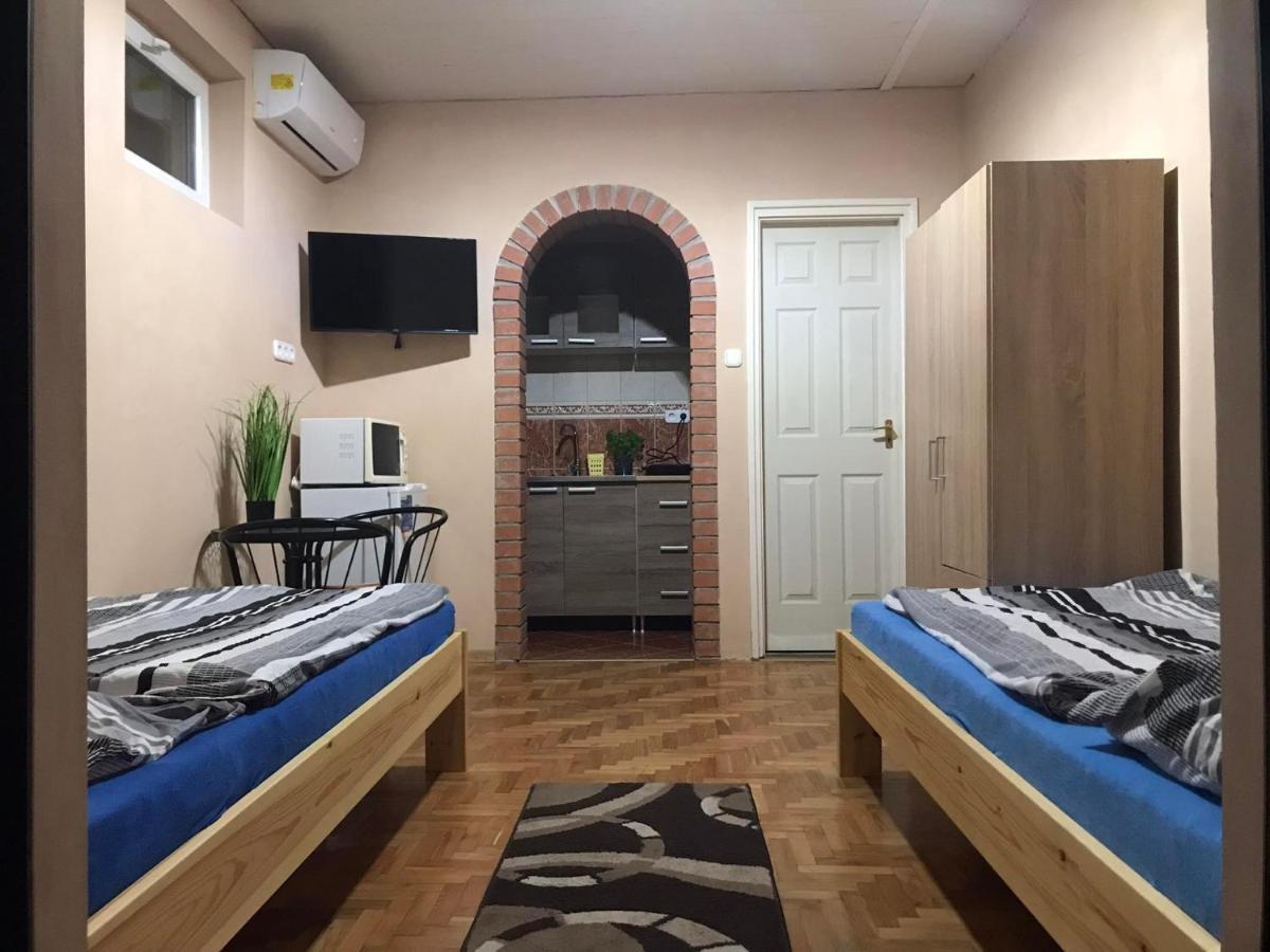 Ferienwohnung Tahiti Apartman Hajdúszoboszló Exterior foto