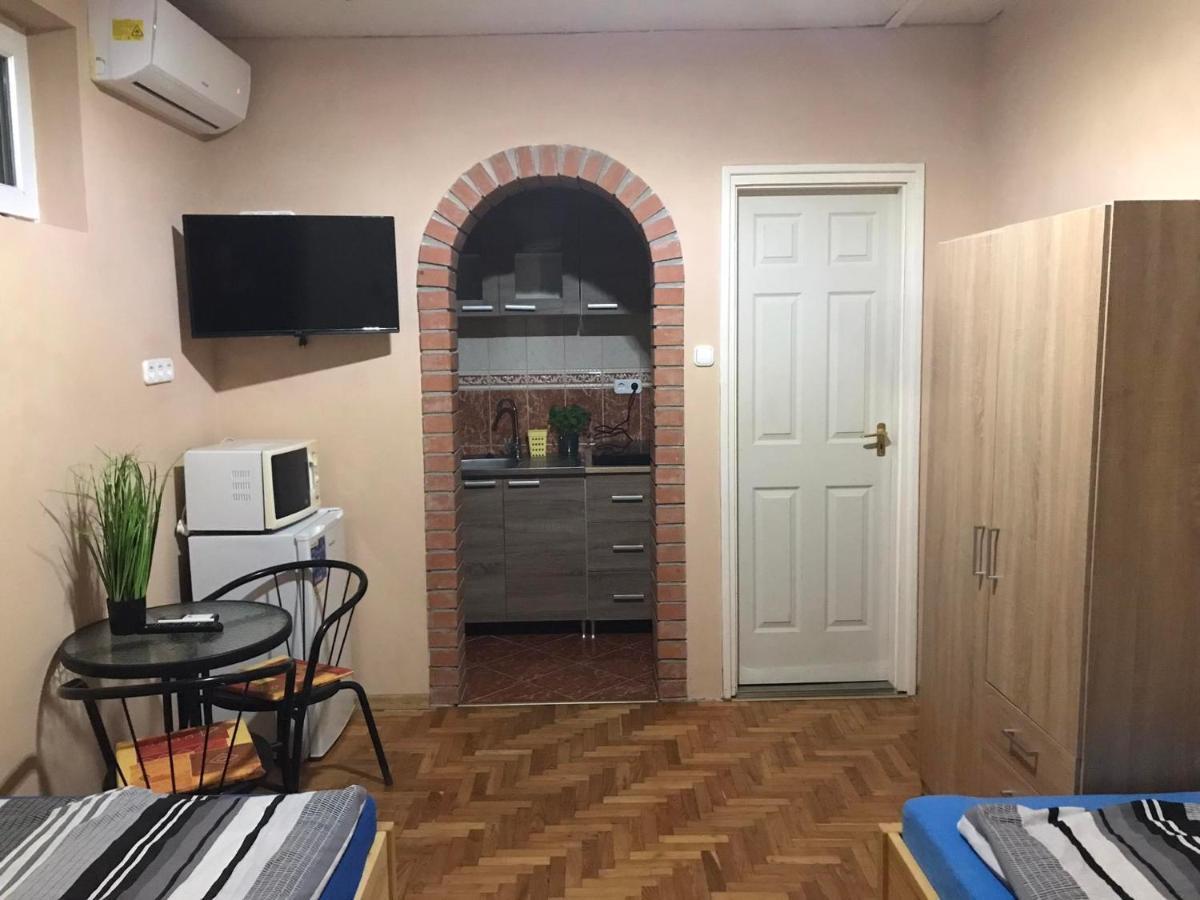 Ferienwohnung Tahiti Apartman Hajdúszoboszló Exterior foto