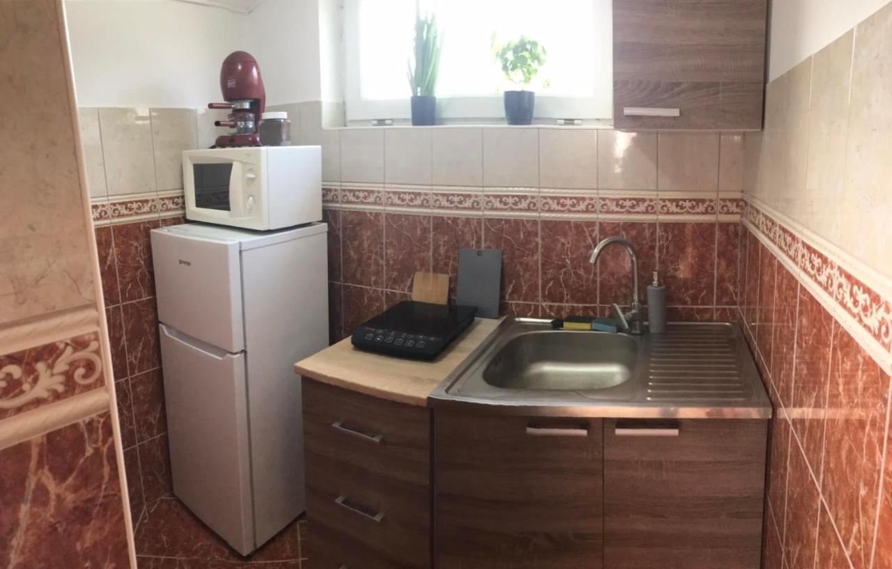 Ferienwohnung Tahiti Apartman Hajdúszoboszló Exterior foto